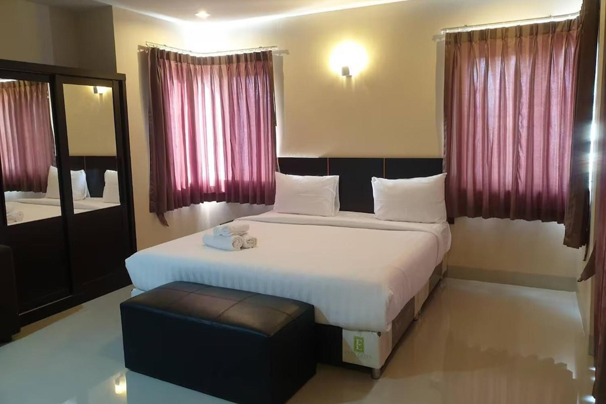 La Viva Hotel Buriram Luaran gambar