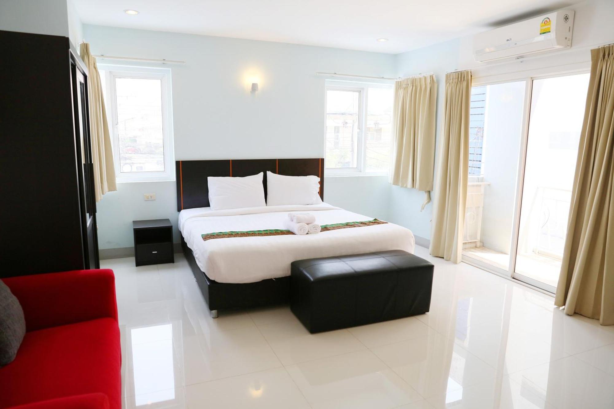 La Viva Hotel Buriram Luaran gambar