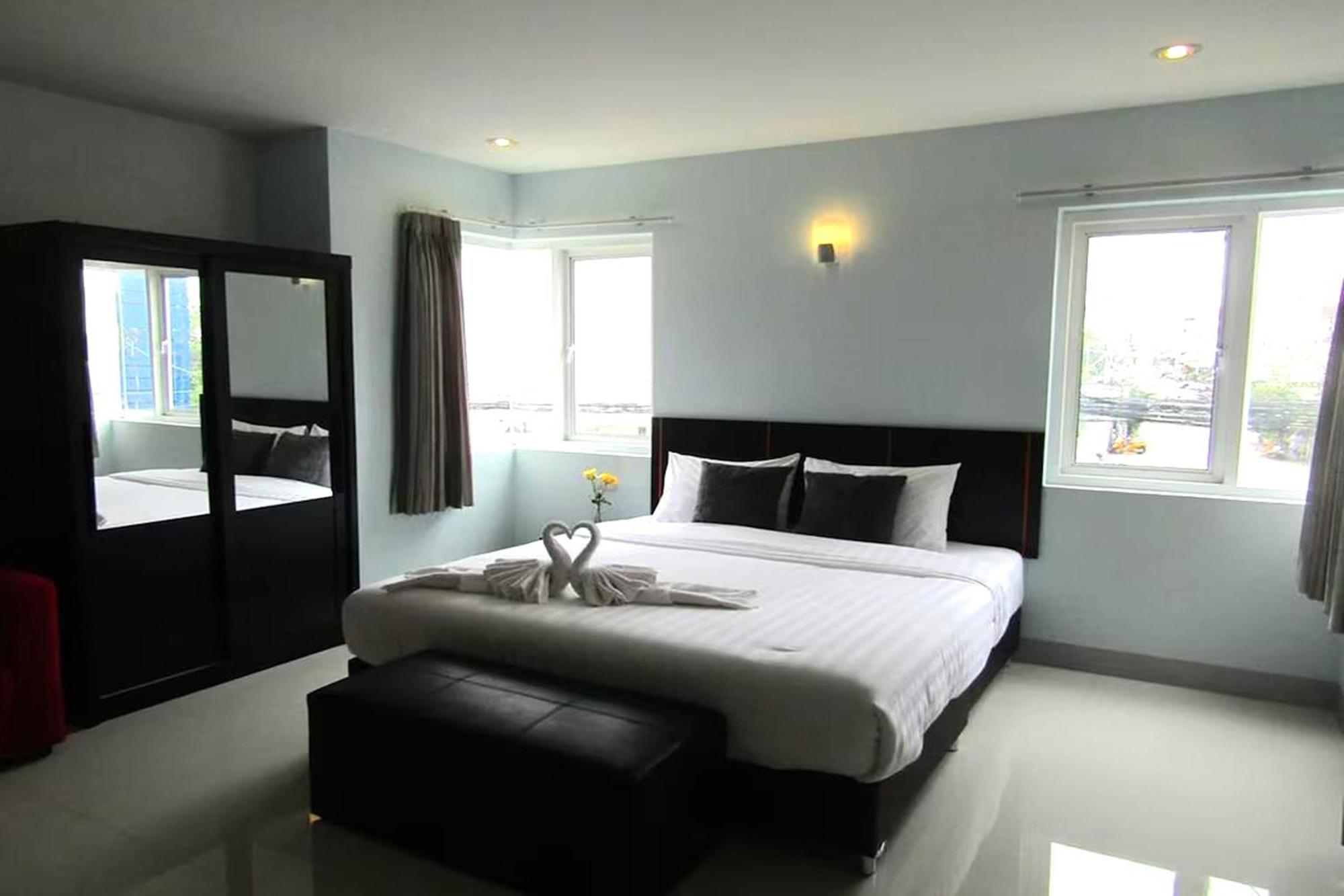 La Viva Hotel Buriram Luaran gambar