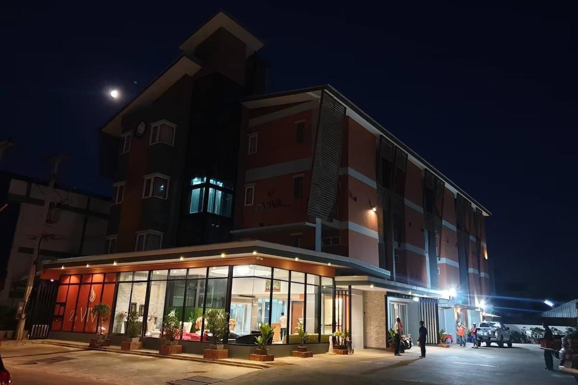 La Viva Hotel Buriram Luaran gambar