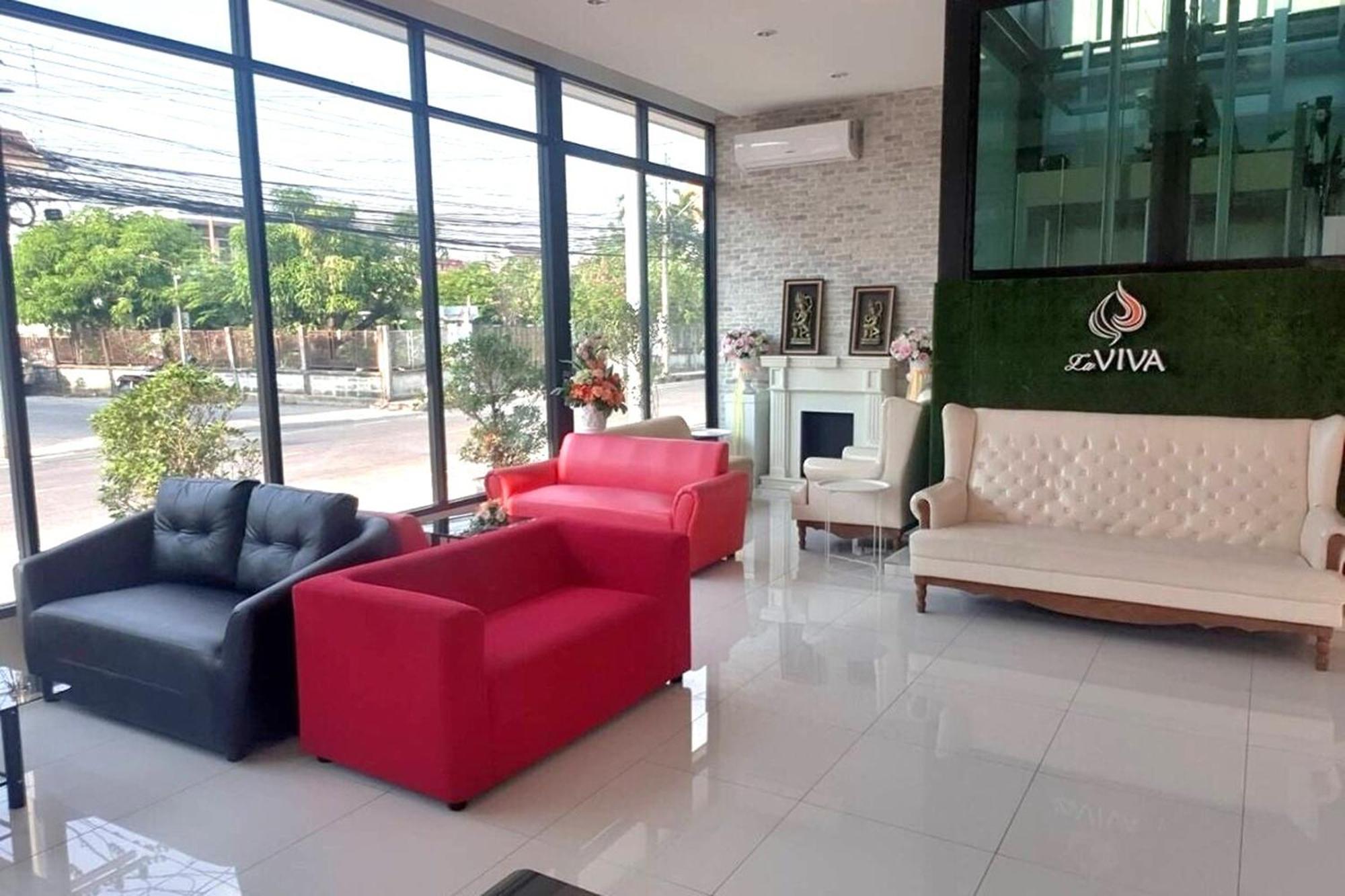 La Viva Hotel Buriram Luaran gambar